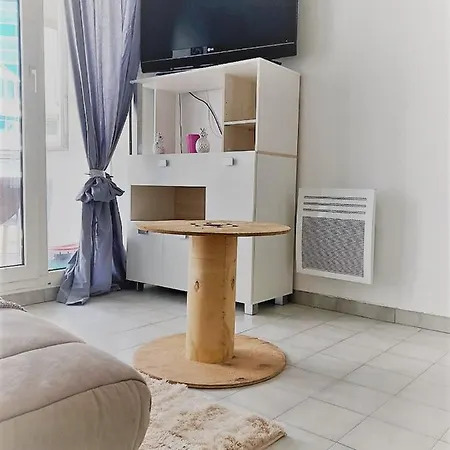 Apartment Proche Coquet 2p 28m² Nice